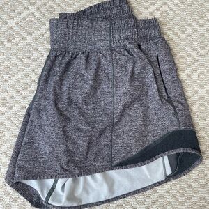 Lululemon Hotty Hot high-rise lined shorts